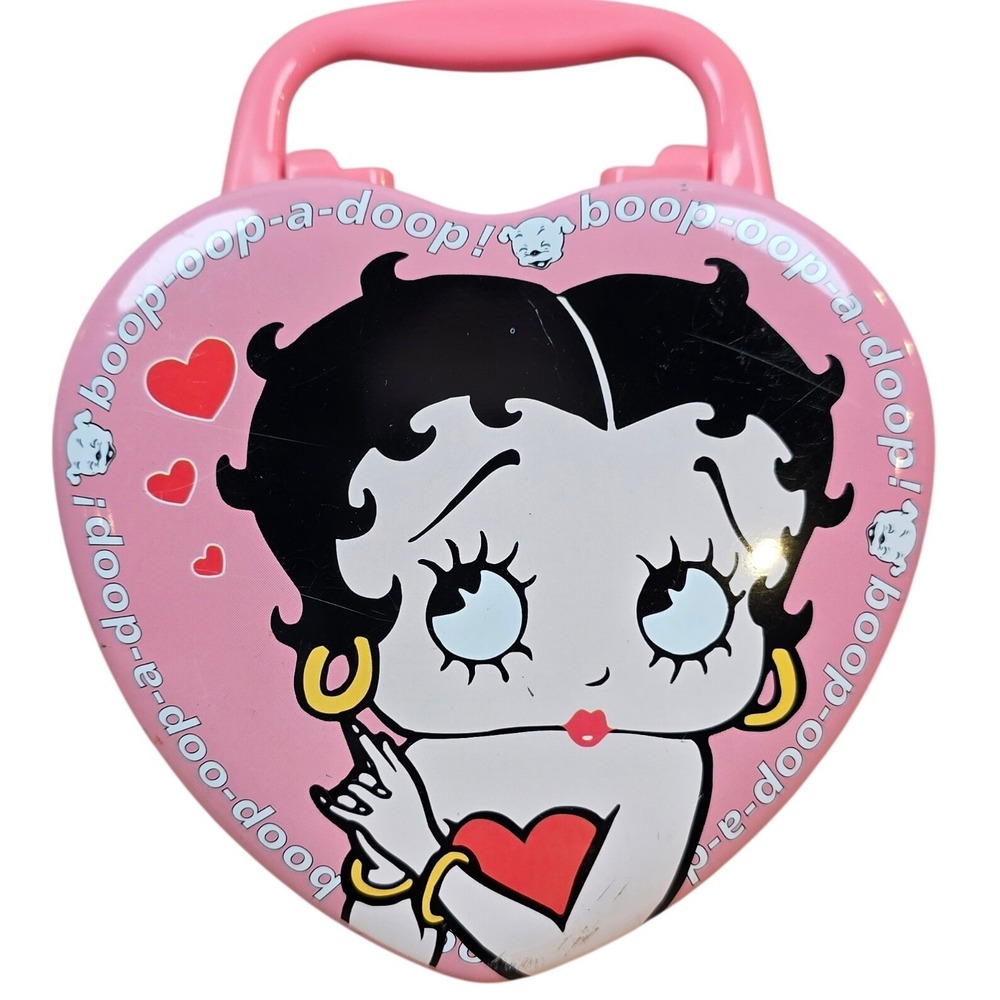 Betty Boop Pink Heart Lunch Tin with Plastic Pink Handle 2000 5 x 5
